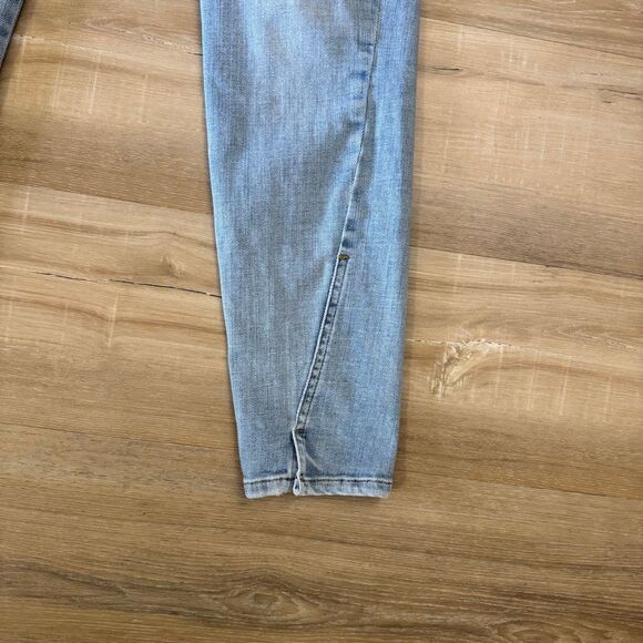 Diesel D-Jevel Women’s Blue Low Rise Denim Jeans Size 29 X 30 Designer Luxury - Picture 2 of 10